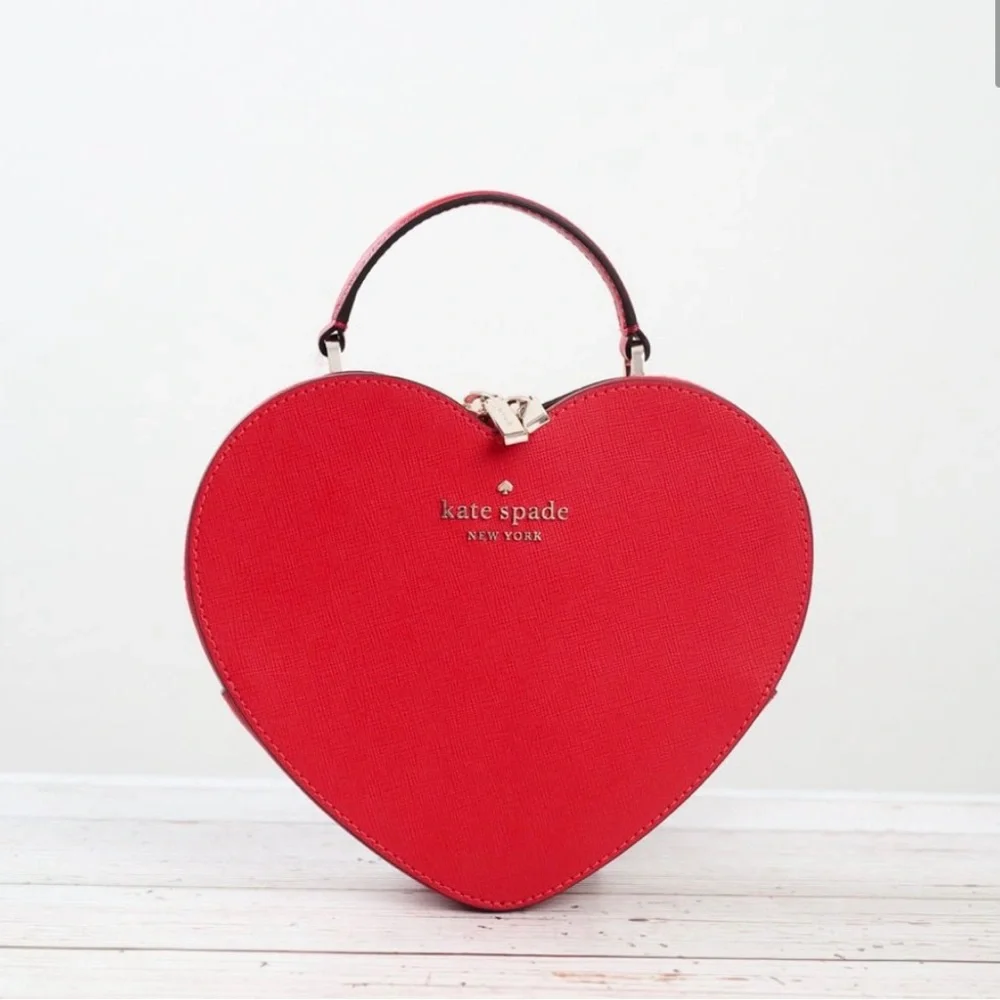 NWT Kate Spade Love Shack Heart Crossbody Purse Leather Candied Cherry Red - Picture 2 of 12